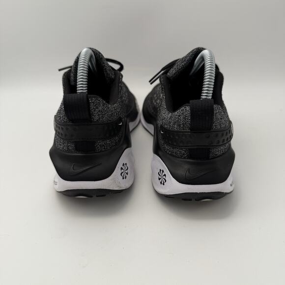 Nike React X Infinity Run 4 Oreo Athletic Sneakers DR2670-003 Womens Size 10 - Picture 3 of 9